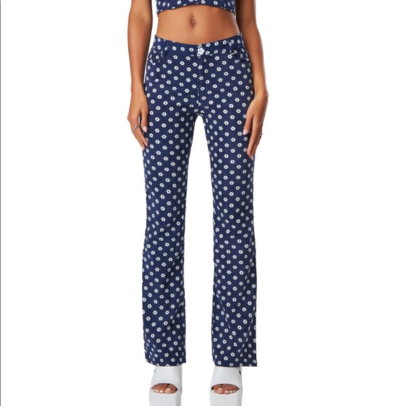 70s inspired floral set! - Picture 2 of 2